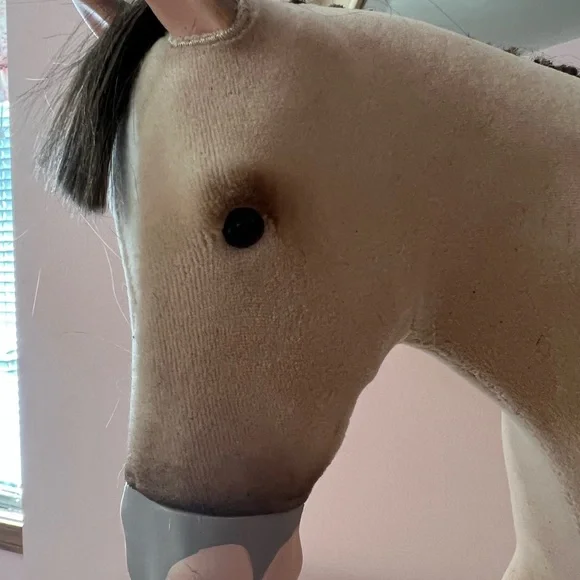 EUC retired American Girl Doll Horse Chestnut - Picture 14 of 16